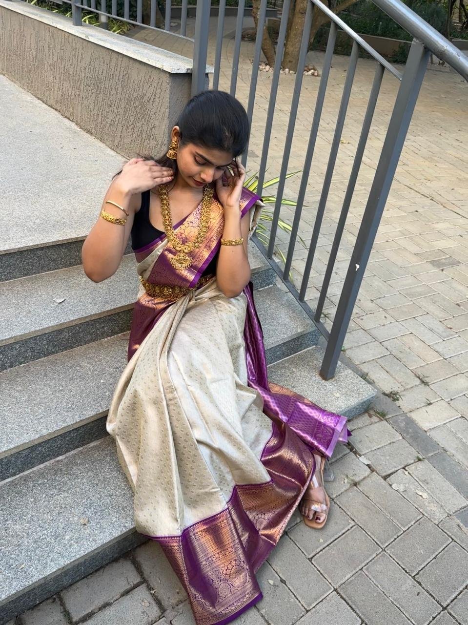 chandrika : kanchi semi silk saree