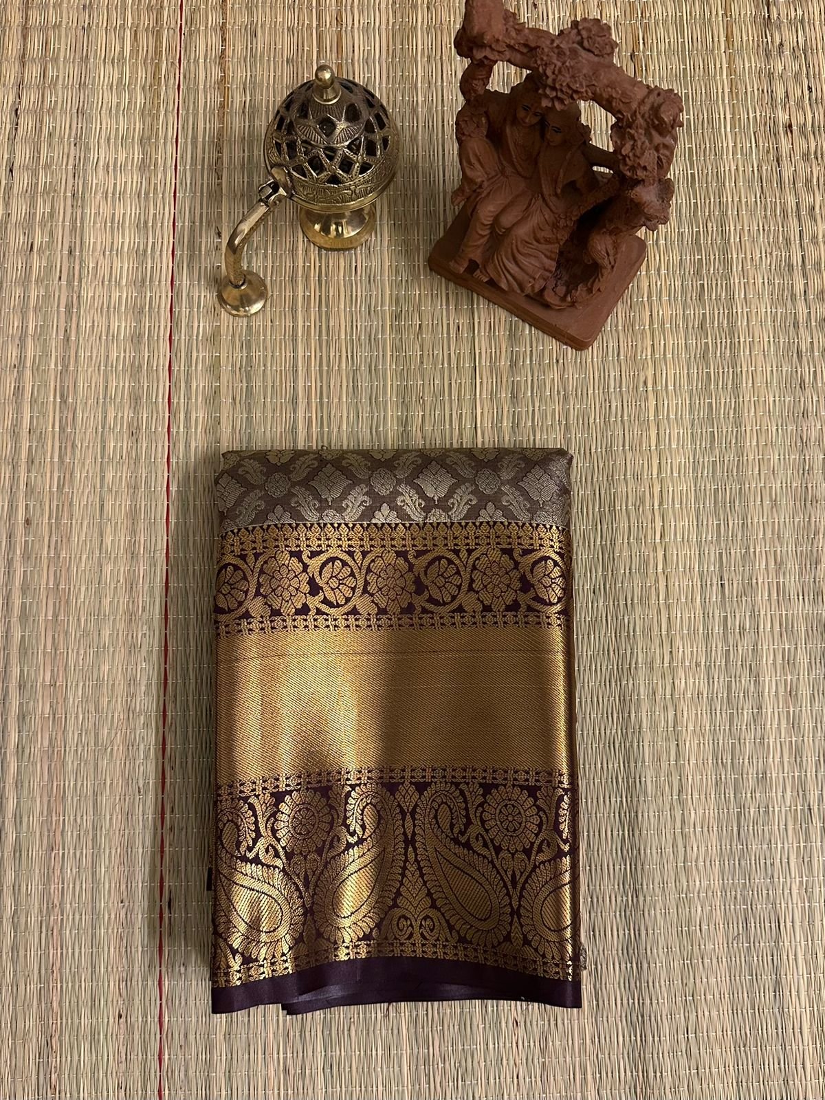 navya : kanchi semi silk saree